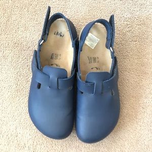 Birkenstock Shoes - EUC Birkenstock Birkis clogs Birkenstock Shoes - EUC Birkenstock Birkis clogs